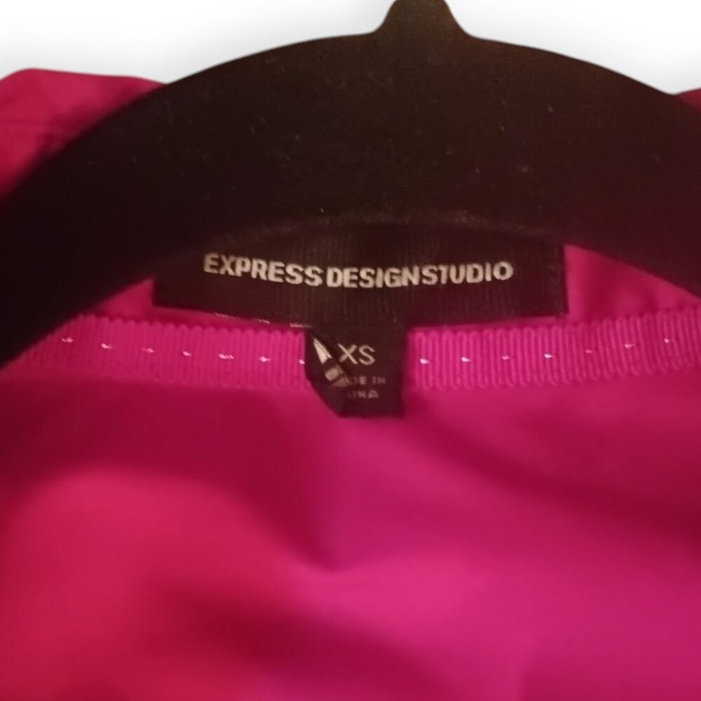 EXPRESS Long-Sleeve Fitted Button Shirt XS - Picture 5 of 8